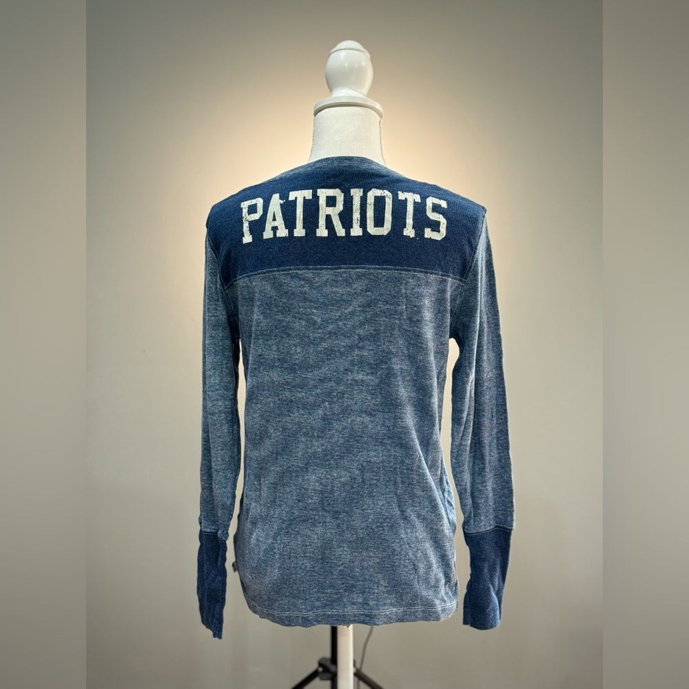 Blue Touch Maternity Patriots Logo L/S Tee Size L EUC - Picture 2 of 5
